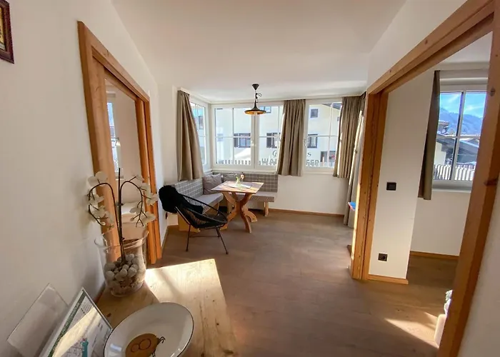 Am Schloss Apartment *