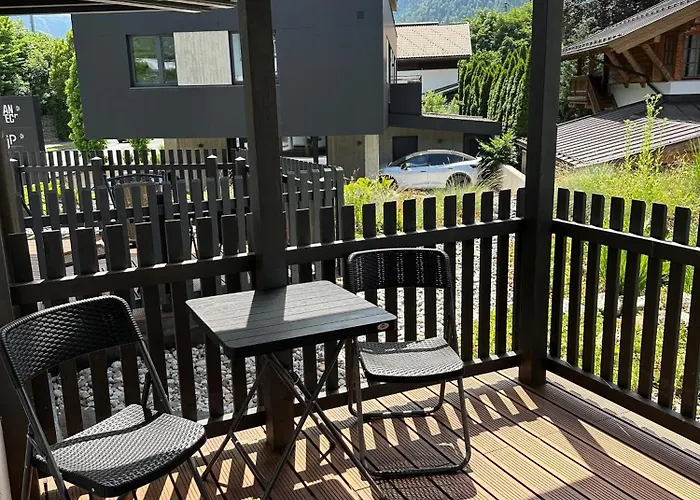 سويتن ام شلوس *